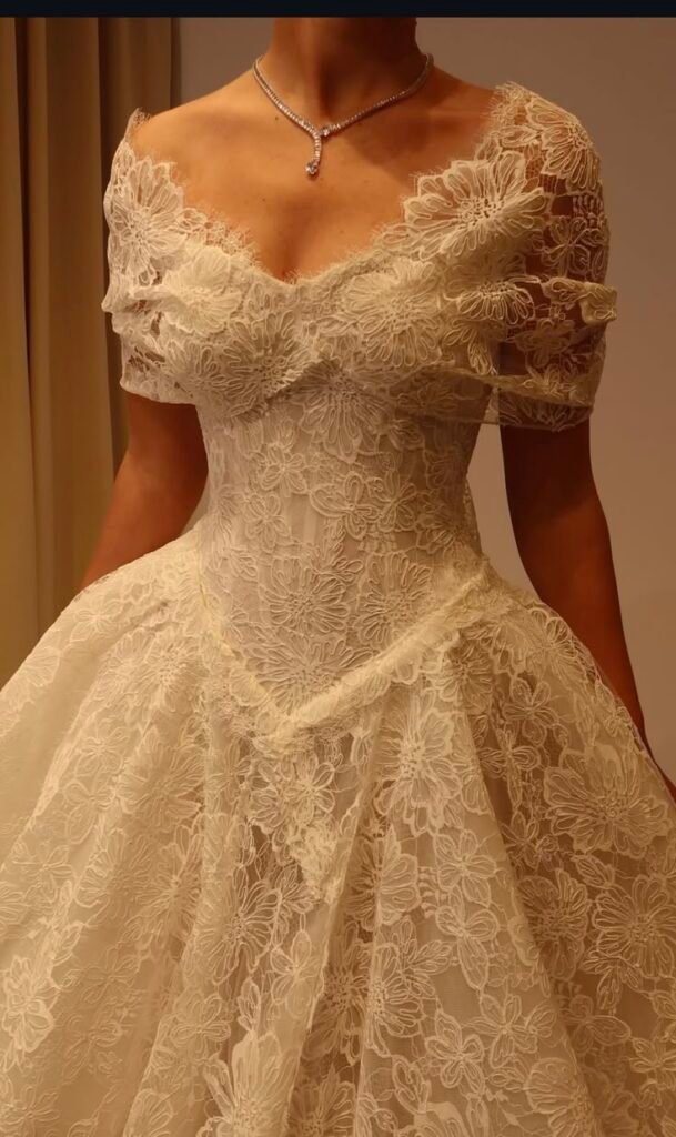 Fit for a Queen: The 10 Best Rococo Wedding Dresses for a Fairytale Vow Renewal 9 download 17 %sitename %